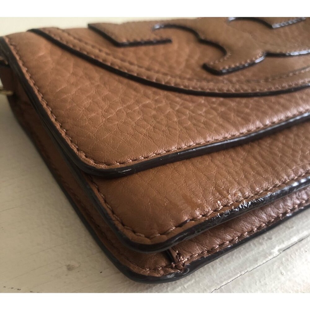 Tory Burch ALL T Crossbody Bag Bark - Picture 8 of 12